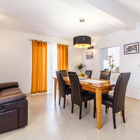 Peters Apartment سوتيفان المظهر الخارجي الصورة