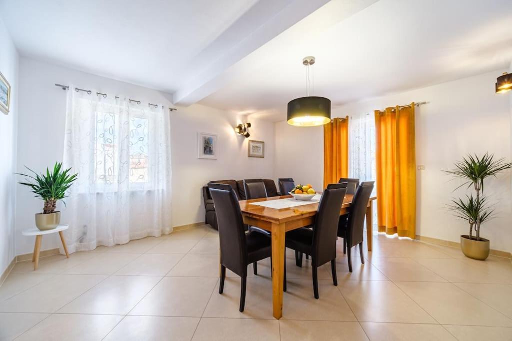 Peters Apartment سوتيفان المظهر الخارجي الصورة